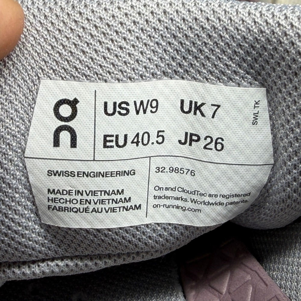 On Running Cloudventure Waterproof Trail Running Shoe Women 9 Ice Heron Lavender - Picture 14 of 14